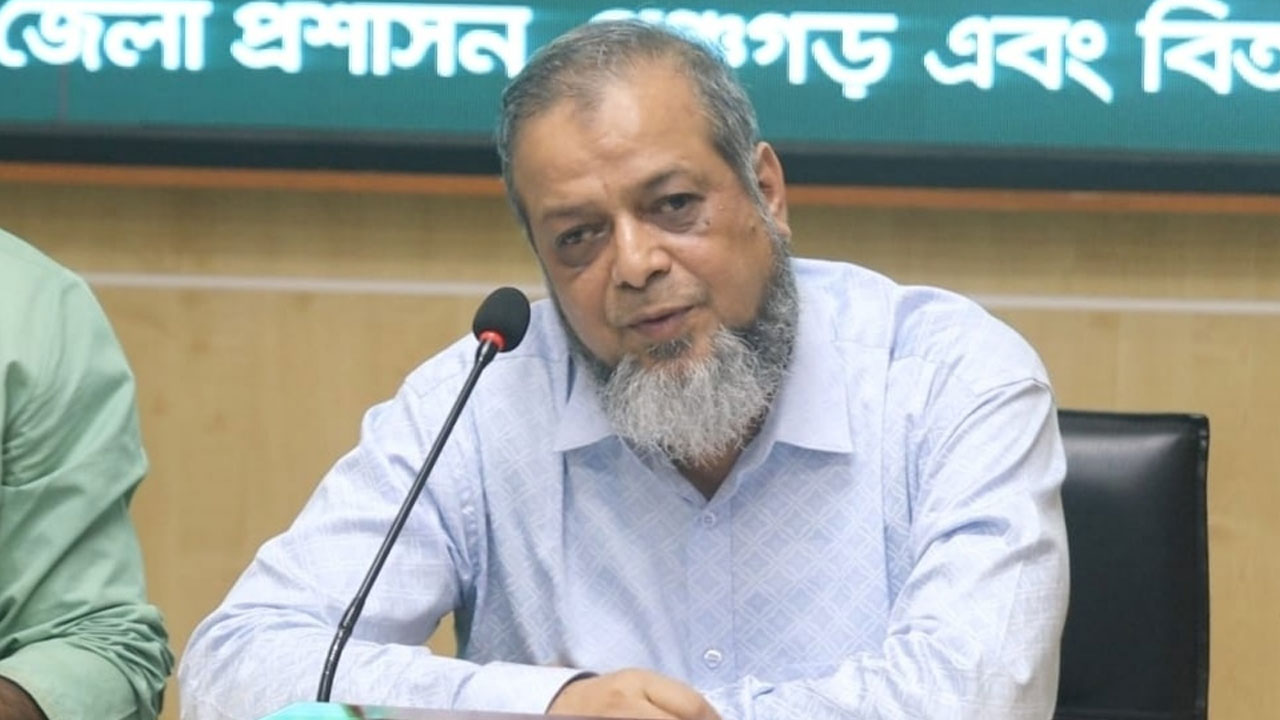 মহাসড়কে অবৈধ যান চলতে দেওয়া হবে না: বিআরটিএ চেয়ারম্যান